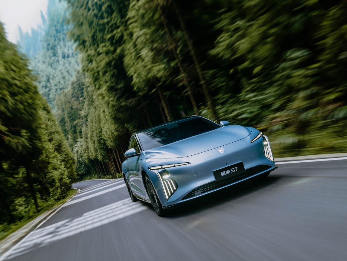 冬季续航魔咒被破！星海S7 800V超快充版安全又耐用