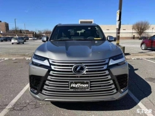 雷克萨斯LX团购价格145万起 欢迎到店试驾