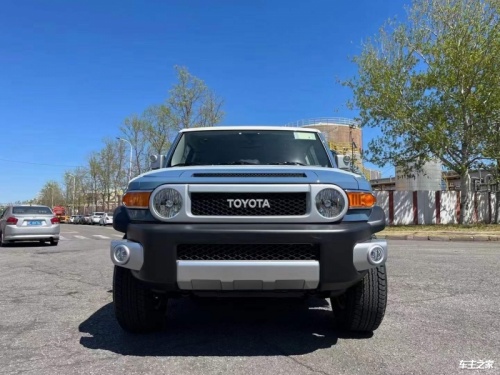 FJ酷路泽中东版 全部在售 2023款 2022款 2020款 2019款 2018款 2017款FJ酷路泽中东版价格最低43万起售 欢迎试乘试驾