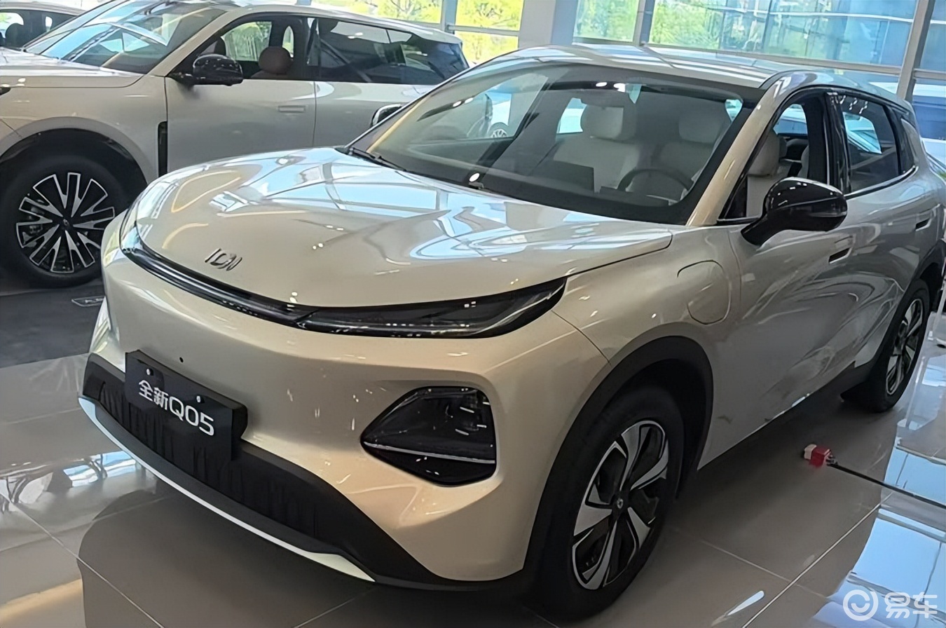 比亚迪终于慌了？10万级新车配激光雷达+3C快充